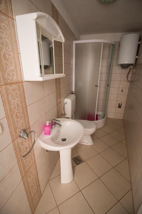 Kaka Apartment Sveti Juraj Exterior foto